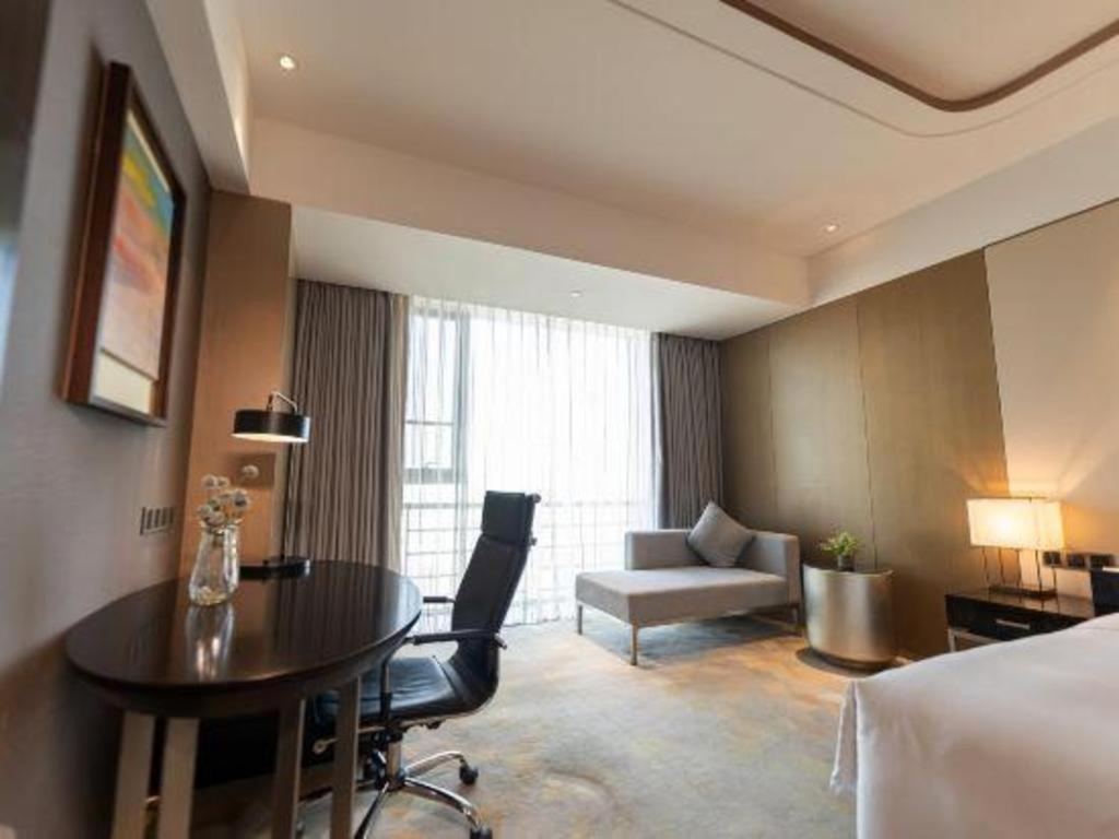 The Qube Hotel Jingzhou Экстерьер фото