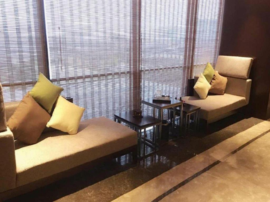 The Qube Hotel Jingzhou Экстерьер фото