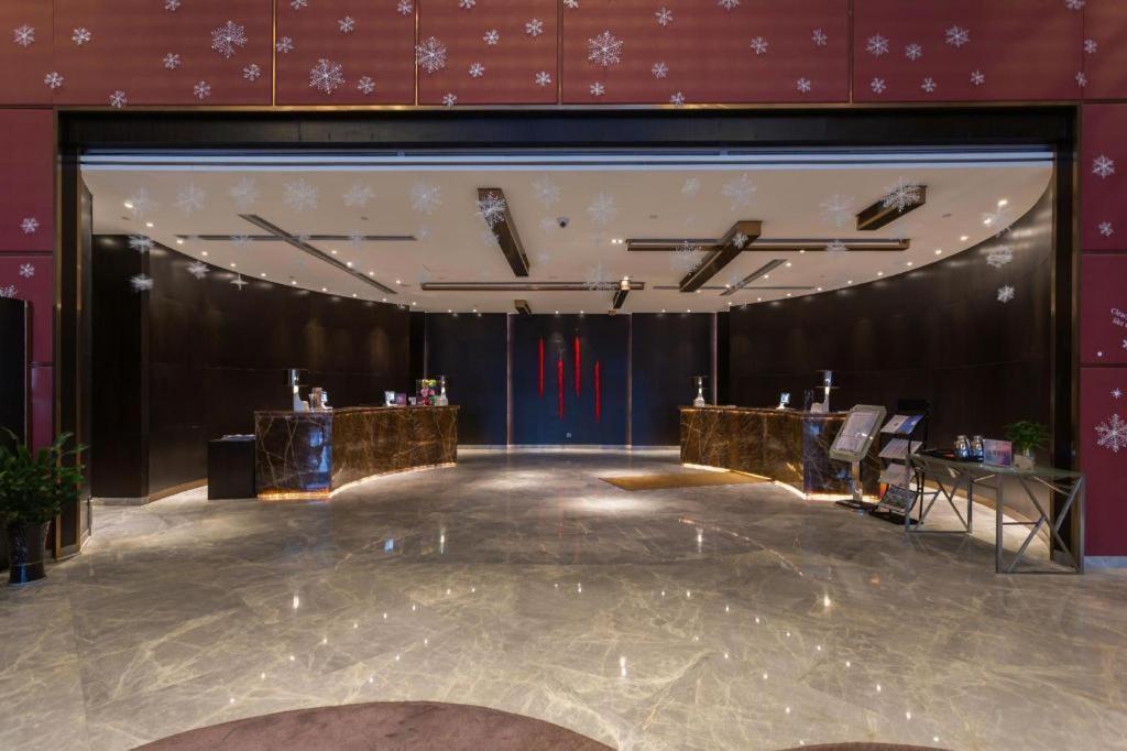 The Qube Hotel Jingzhou Экстерьер фото