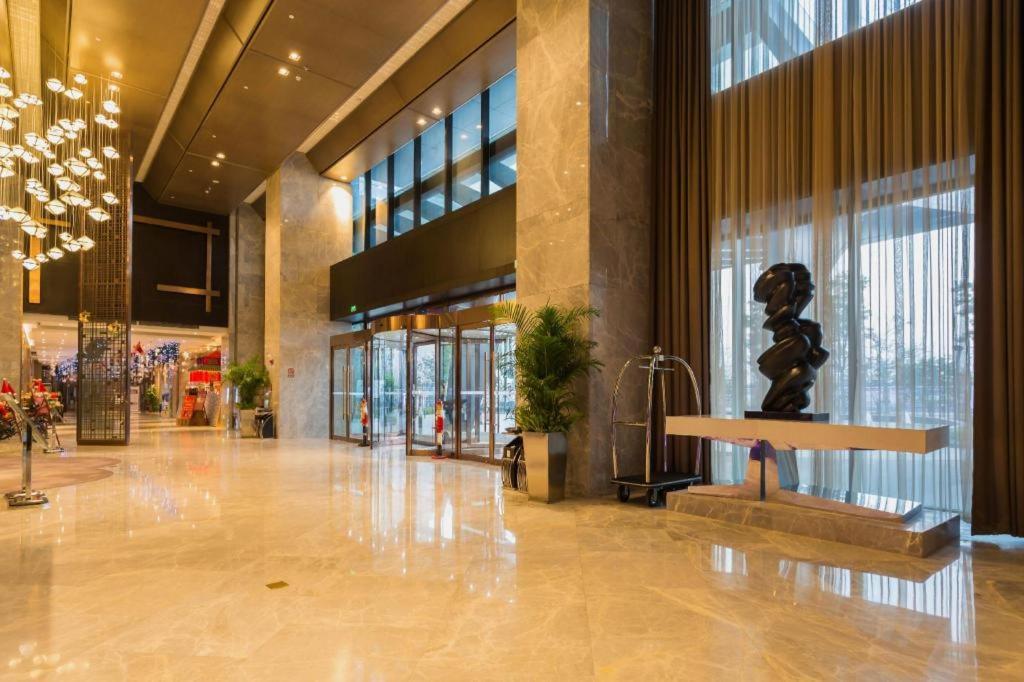 The Qube Hotel Jingzhou Экстерьер фото